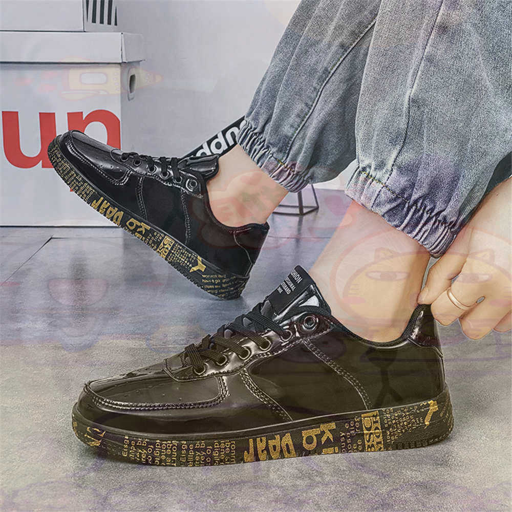 Piede rotondo Taglia 45 Sneake - Men'S Volleyball Accessories recensione e prezzo